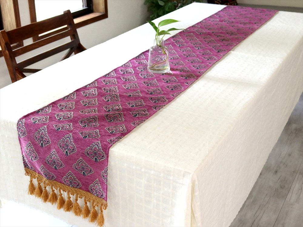 テーブルランナー・ベッドスロー 216×32cm ヤプラック・ロータスピンク Table runner， Bed through， Turkish textile， トルコ製ファブリック