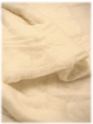 とてもやわらかい！<br>自然素材綿100%のふとん綿（布団綿）<br>トッポンチーノやペット用クッションの中綿にもおすすめ♪
